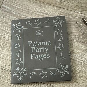 Gray Pajama Party Pages Booklet AMERICAN GIRL 2000s